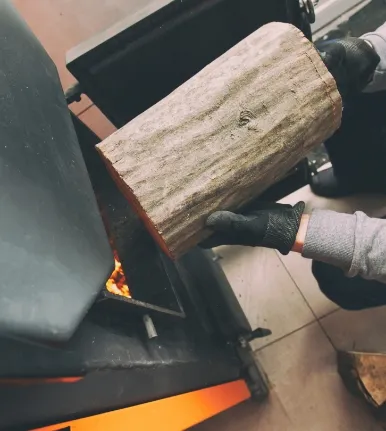Installation d'une cheminée à bois Focus à Caen