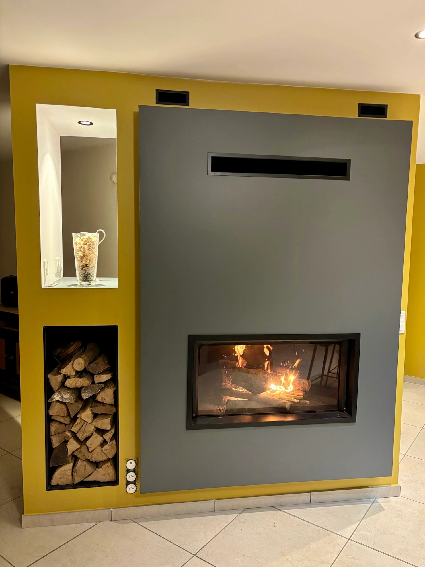 Installation d’une cheminée bois à foyer horizontal à Feuguerolles-Bully