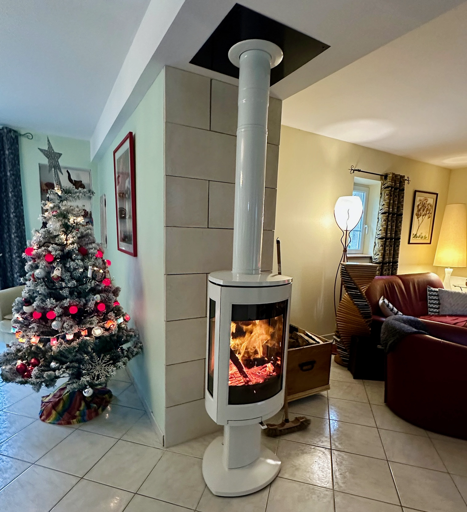Pose d’un poêle à bois Jotul à Dialan-sur-Chaîne