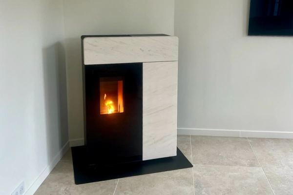 Un poêle à granulés Rika Domo pour un confort optimal à Cauvicourt