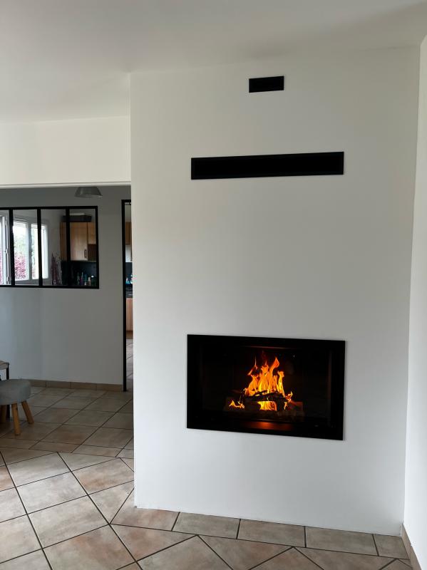 Installation d'une cheminée Argento 900 H près de Caen - Cheminées Benoist