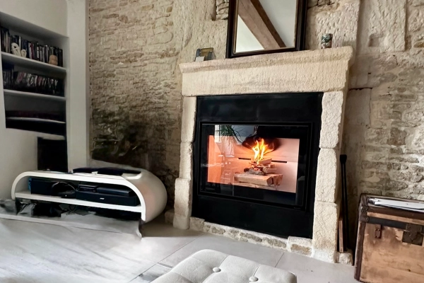 Installation d’un poêle à bois grand format Scan Box 1004 à Hermanville-sur-Mer