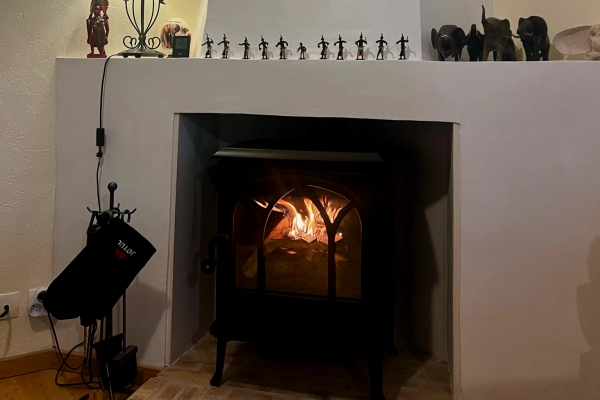 Pose d’un poêle à bois Jotul F205 LL dans le Calvados